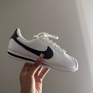 Nike Cortez